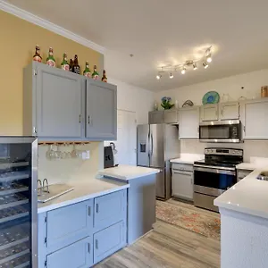 phoenix-condo-with-patio-about-3-mi-to-airport.hotelsofphoenix.com/